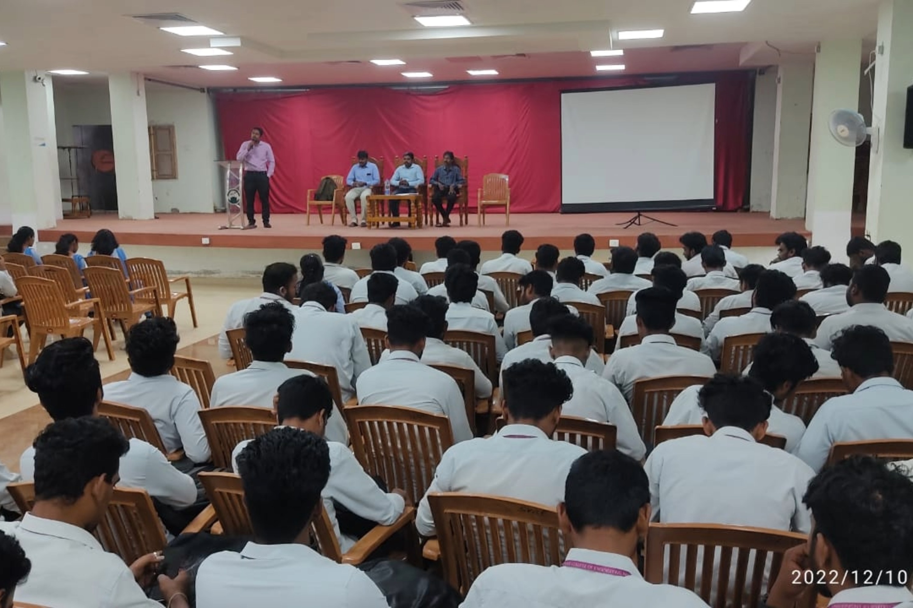  TVS Sundaram Clayton Ltd Chennai-ON & POOL CAMPUS PLACEMENT DRIVE on 10.12.2022
           